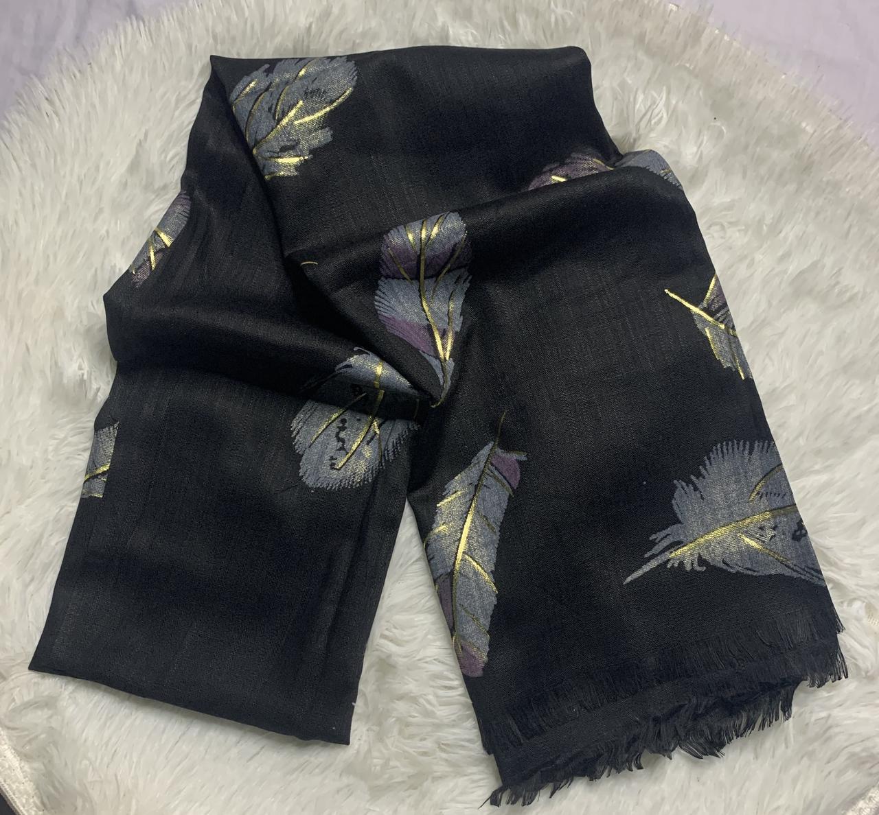 Leaf Printed Stoler - Charcoal